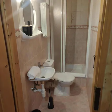 Wynajem Pokoi Goscinnych Habitación en casa particular *